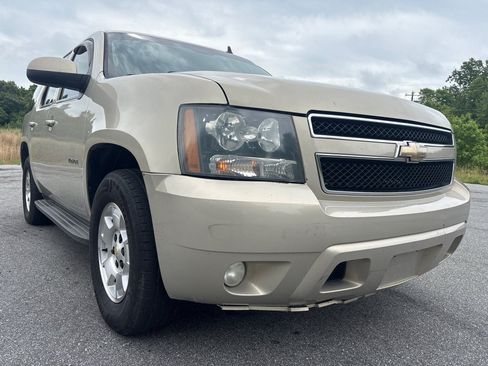 Used 2010 Chevrolet Tahoe LT RWD image 7