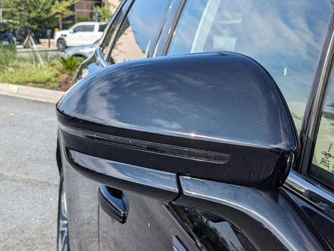 Certified 2023 Lincoln Nautilus Reserve w/ Equipment Group 201A image 12