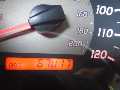 Used 2008 Toyota Tacoma PreRunner image 9