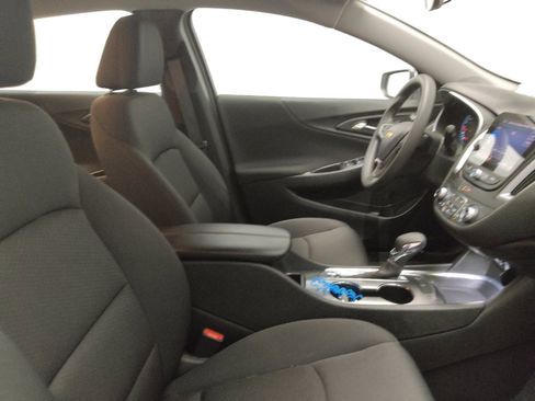 Used 2023 Chevrolet Malibu LT FWD image 21