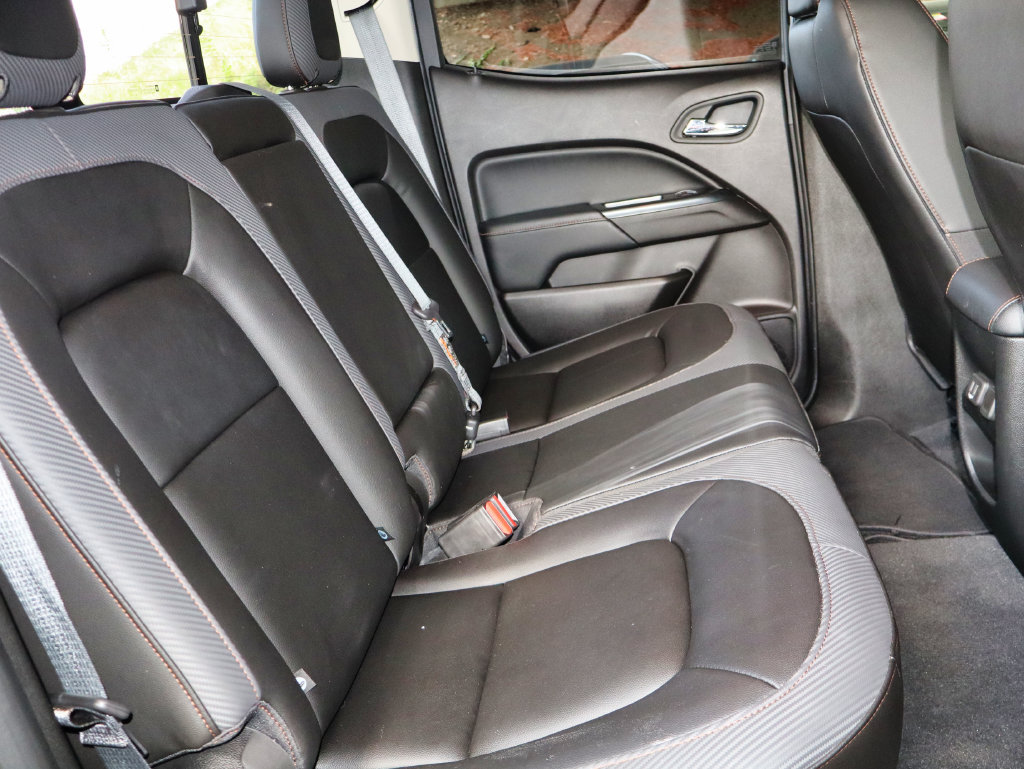 Used 2021 GMC Canyon AT4 w/ Driver Alert Package AWD/4WD image 46