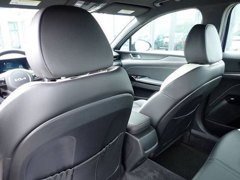 Certified 2025 Kia K5 GT-Line image 16