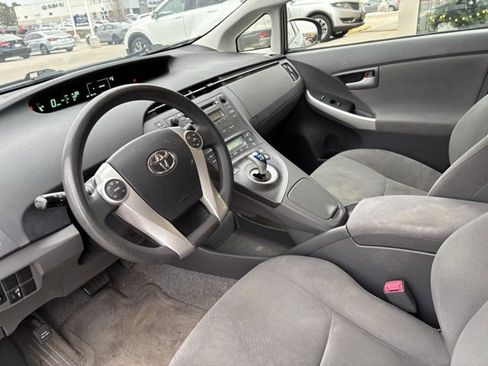 Used 2010 Toyota Prius Five image 11