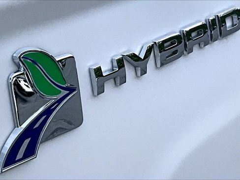 Used 2012 Ford Fusion Hybrid FWD image 30