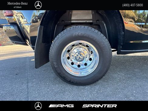 Used 2026 RAM 3500 Laramie AWD/4WD image 7