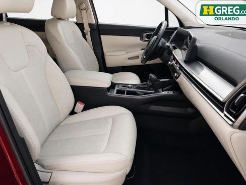 Used 2025 Kia Sorento S w/ Panoramic Sunroof Package FWD image 15