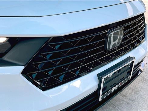Used 2024 Honda Accord Touring image 30