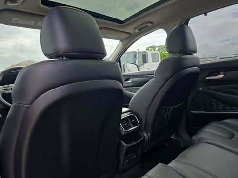 Used 2020 Hyundai Santa Fe SEL AWD/4WD image 17