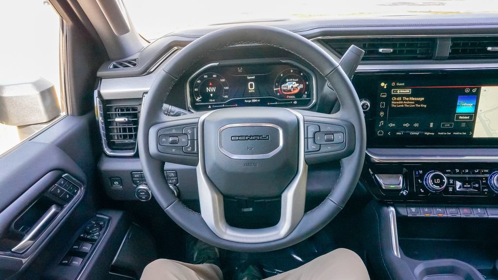 New 2026 GMC Sierra 2500 Denali w/ Denali Reserve Package AWD/4WD image 23