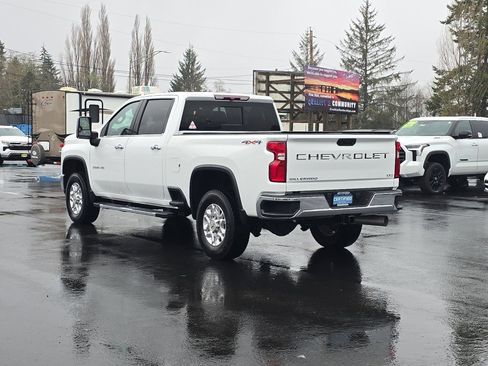 Certified 2022 Chevrolet Silverado 3500 LTZ w/ LTZ Convenience Package image 4