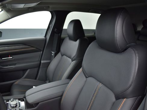 New 2025 MAZDA CX-50 2.5 Hybrid w/ Cargo Package image 12