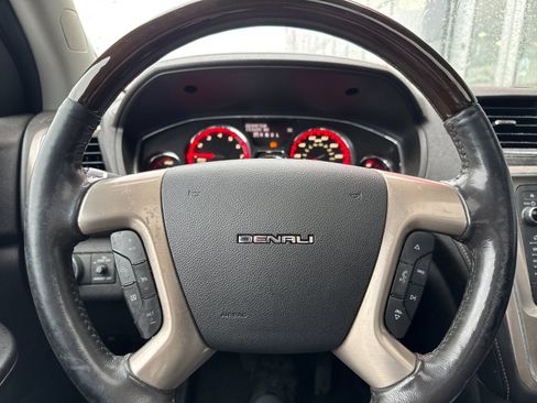 Used 2015 GMC Acadia Denali image 21