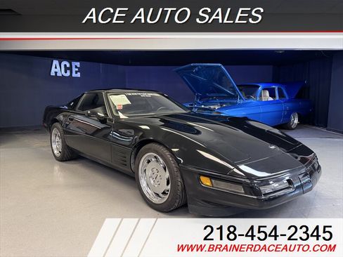 Used 1991 Chevrolet Corvette ZR-1 RWD image 2