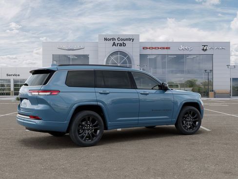 New 2026 Jeep Grand Cherokee L Limited AWD/4WD image 4