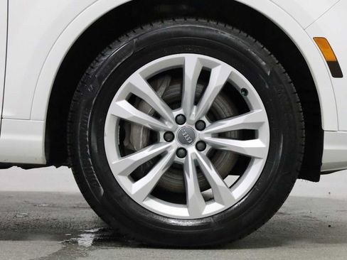 Used 2018 Audi Q7 3.0T Premium Plus AWD/4WD image 12