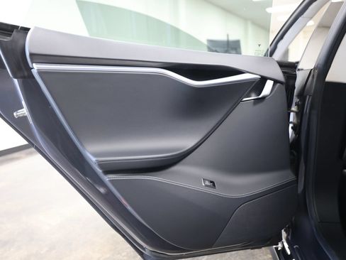 Used 2015 Tesla Model S 85D AWD/4WD image 44