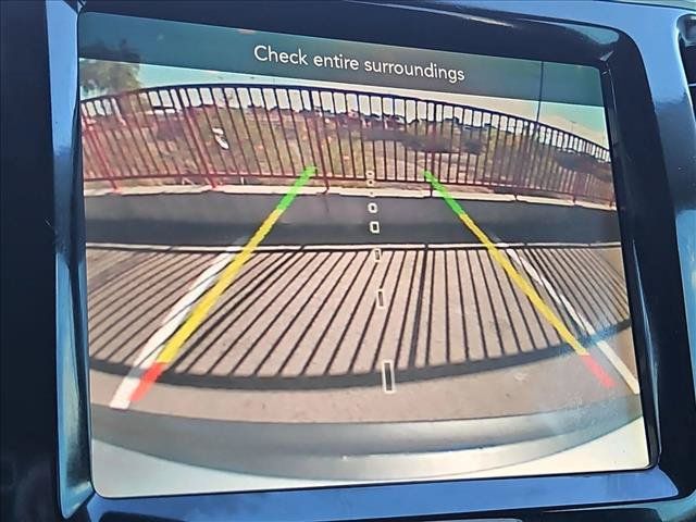 Used 2019 Jeep Cherokee Limited w/ Technology Group FWD image 18