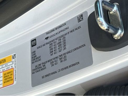 Certified 2023 GMC Yukon XL Denali w/ Denali Reserve Package image 36