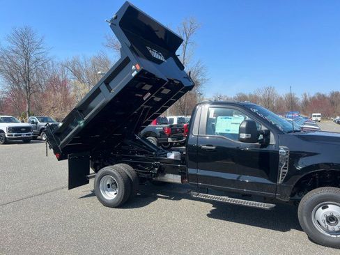 New 2026 Ford F350 XL w/ XL Chrome Package image 29