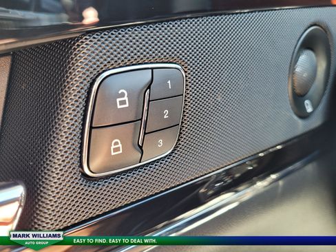 Used 2022 Lincoln Nautilus Reserve w/ Equipment Group 201A image 28