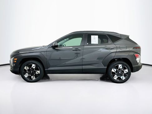 Used 2025 Hyundai Kona SEL AWD/4WD image 4