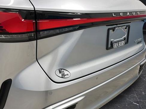 Used 2025 Lexus RX 500h F Sport image 34
