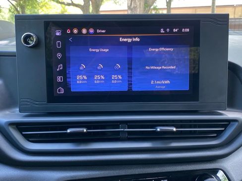 Used 2024 Chevrolet Silverado EV W/T AWD/4WD image 26