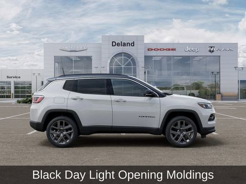 New 2026 Jeep Compass Limited w/ Sun, Sound & Navigation Group AWD/4WD image 26