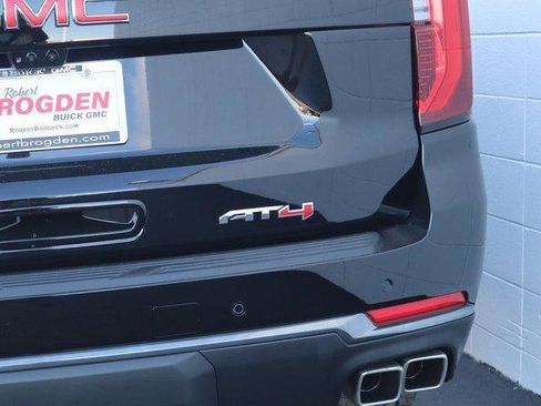 New 2026 GMC Yukon XL AT4 w/ AT4 Premium Plus Package image 7