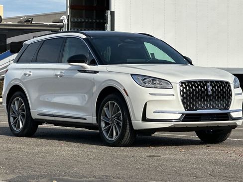 New 2026 Lincoln Corsair Grand Touring image 10