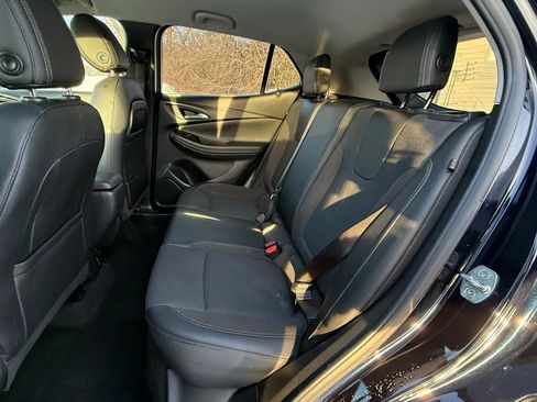 Used 2021 Buick Encore GX Preferred w/ Cold Weather Comfort Package image 24