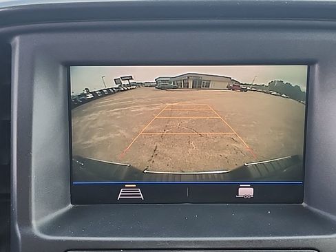 Used 2021 Chevrolet Colorado W/T w/ WT Convenience Package image 5