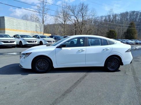 New 2026 Nissan Sentra SV image 2