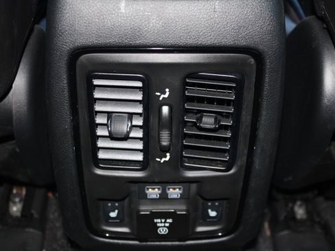 Used 2022 Dodge Durango R/T w/ Blacktop Package image 35