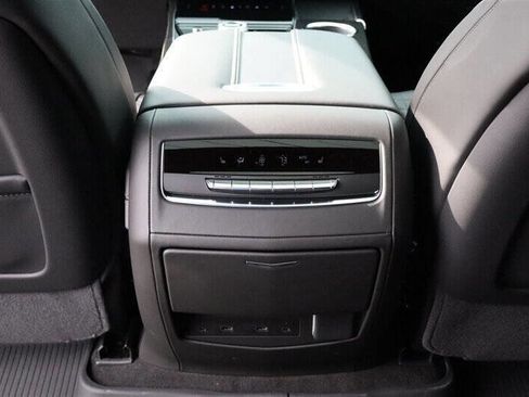 Used 2026 Cadillac Escalade V AWD/4WD image 27