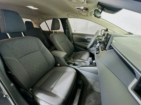 Used 2023 Toyota Corolla LE w/ Carpet Mat Package (TMS) FWD image 28