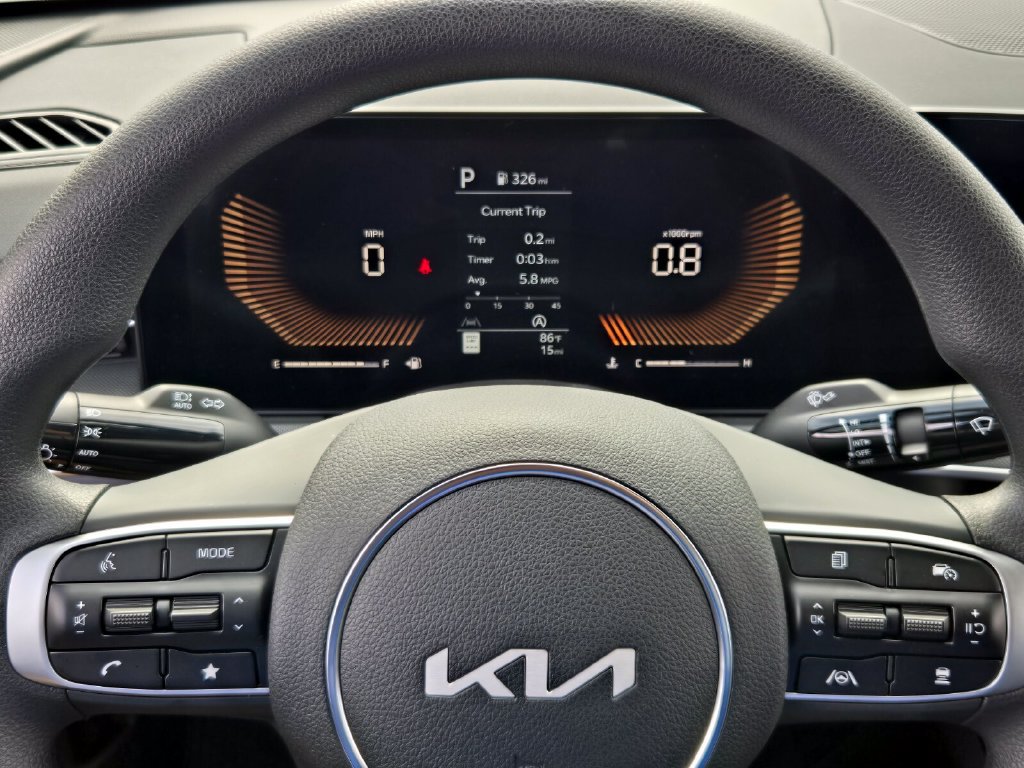 New 2026 Kia K5 LXS FWD image 11