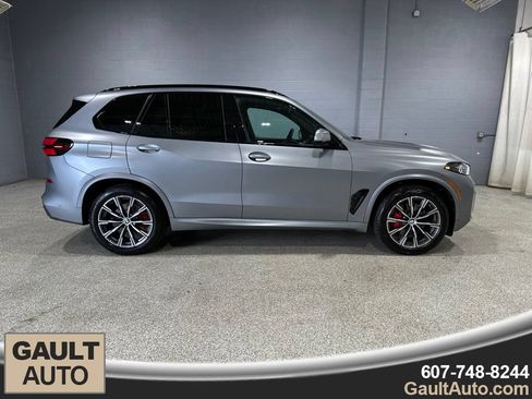 Certified 2026 BMW X5 xDrive40i w/ M Sport Package AWD/4WD image 2