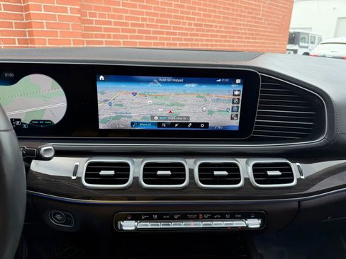 Used 2020 Mercedes-Benz GLS 450 4MATIC image 14