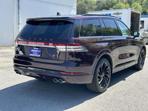 Used 2023 Lincoln Aviator Black Label w/ Jet Package image 3