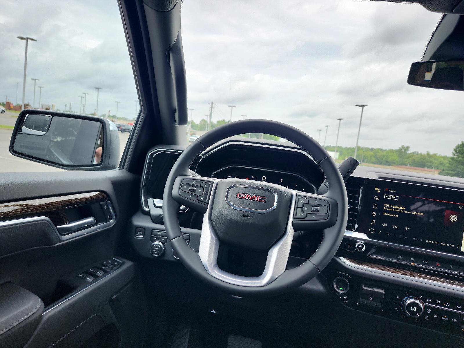 New 2026 GMC Sierra 1500 SLE AWD/4WD image 10