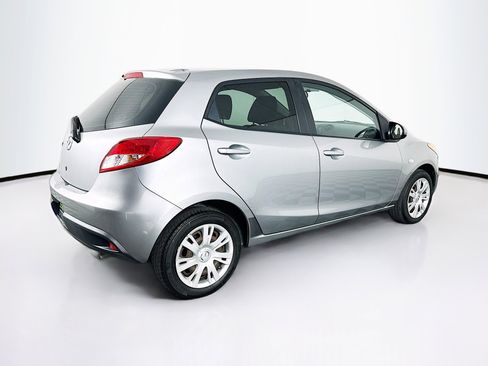 Used 2012 MAZDA MAZDA2 Sport FWD image 9