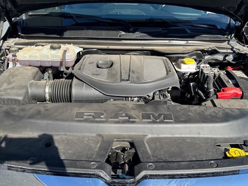 Used 2025 RAM 1500 Laramie image 19