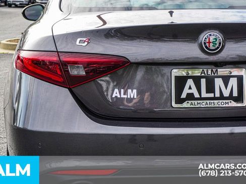 Used 2023 Alfa Romeo Giulia Sprint image 15