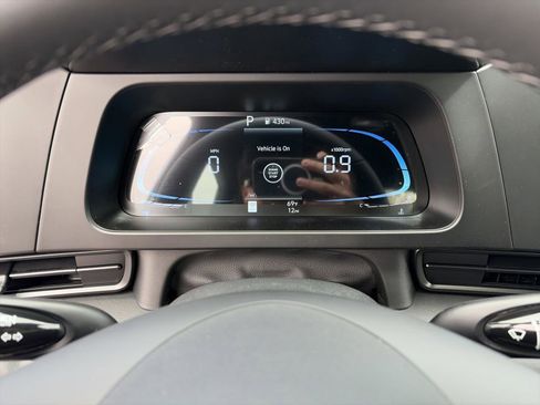 New 2026 Hyundai Elantra Sport FWD image 10