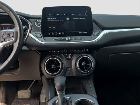 Used 2023 Chevrolet Blazer LT image 14