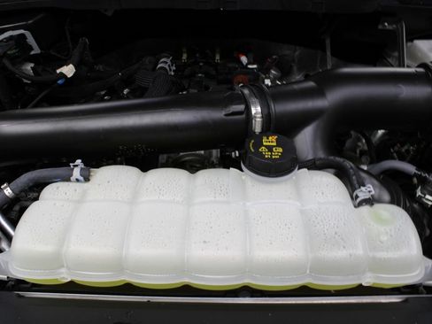 Used 2025 Ford F150 Tremor AWD/4WD image 38
