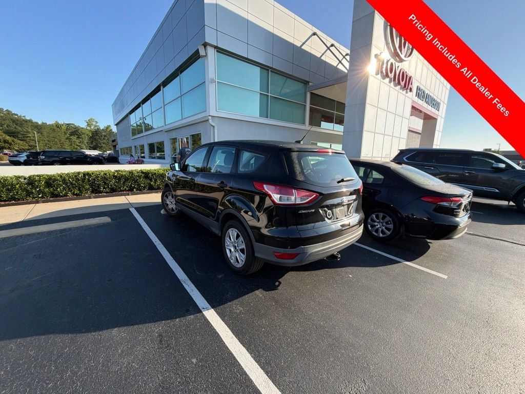 Used 2016 Ford Escape S FWD image 7