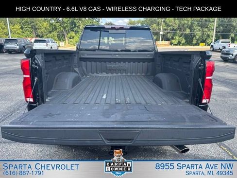 Used 2024 Chevrolet Silverado 3500 High Country w/ Technology Package AWD/4WD image 34