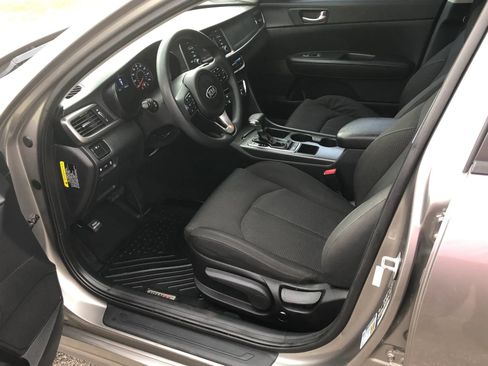 Used 2016 Kia Optima LX FWD image 9